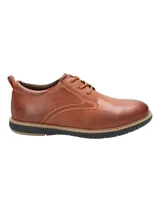 Zapato acordonado de cuero color caramelo, con plantilla hipoalergénica combinada con BLOOM® y suela de Eva con cortes que brindan mayor flexibilidad al caminar.