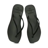 Chanclas negras marca Tropical Brasil, modelo Quadradihas, con tiras finas y plantilla texturizada.