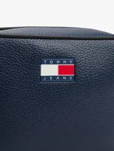 Bandolera azul marino con logo de Tommy Jeans en el frente.