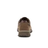 Zapatillas Caterpillar Threshold Hiker Low de cuero color marrón, con forro de malla de nylon, plantilla acolchada, entresuela de EVA y suela de goma.