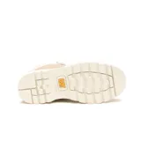 Bota Caterpillar Colorado 2.0 color beige con cordones rosas, cuello acolchado blanco y logo de la marca en rosa. Fabricada con capellada de cuero nobuck, forro interno de nylon en malla y suela de goma duradera.
