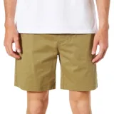 Bermuda color beige con cintura elástica y corte recto.