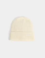 Gorro de lana color crudo con etiqueta de cuero sintético con la inscripción "Chill Vibes".