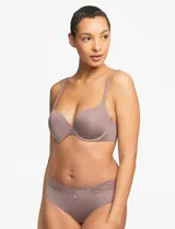 Panty brief color azul petróleo, de lycra con detalle de encaje en la cintura.