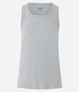 Musculosa gris melange de corte regular con escote cuadrado.