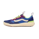 Championes Vans UltraRange Exo, con capellada de tela azul, detalles en verde neón y violeta, y logo lateral en color crema.