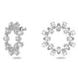 Aros de cristal con forma circular, con cristales transparentes de talla de pera y engaste con baño de rodio.