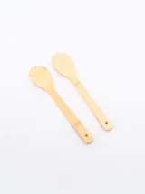 Set de dos cucharas de bambú para servir ensalada.