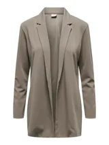 Blazer color marrón claro, sin cierre frontal, de mangas largas y solapas de traje.