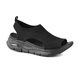 Sandalias negras Skechers Arch Fit City Catch, con capellada tejida elástica, plantilla Arch Fit contorneada y suela de goma flexible.