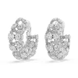 Aros tipo argolla de clip con baño de rodio y múltiples circonias Swarovski redondas de color blanco. Cierre de clip.