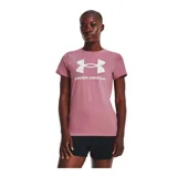 Remera blanca de mujer Under Armour de manga corta con logo estampado en el frente en tonos celeste y azul.