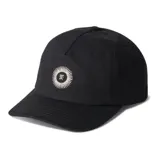 Gorra negra de algodón con visera curva y logo bordado en el frente.