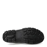 Zapato de seguridad negro, sin puntera, marca Ador. Fabricado bajo la norma ISO 20344:2015.