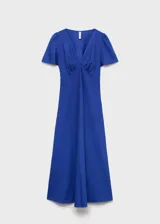 Vestido midi azul con escote en V, mangas cortas abullonadas y corte evasé.