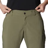 Pantalón largo negro convertible en short, con tecnología Omni-SHADE de protección solar FPU 50, bolsillos laterales y traseros.