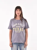 Remera blanca de algodón con estampado de limones y texto en azul.