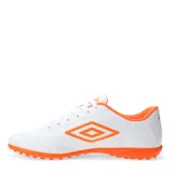 Championes de fútbol 5 para hombre en color azul marino con detalles en naranja, diseñados para superficies sintéticas.