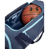 Bolso deportivo Under Armour Undeniable, color negro con logo blanco. Cuenta con doble asa de mano, correa de hombro ajustable y múltiples compartimentos con cierre.