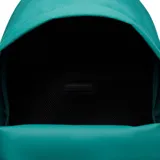 Mochila Lacoste Neocroc color verde esmeralda, con bolsillo frontal con cierre y logo de la marca bordado.