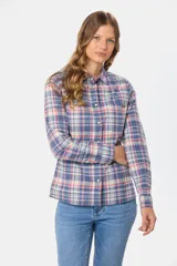 Camisa a cuadros azul, beige y rosa de algodón con dos bolsillos en el pecho, botones a presión y spandex para un mejor calce.