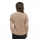 Remera color tostado con estampa vintage de Wrangler en el frente.