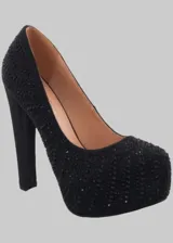 Zapato de fiesta negro con plataforma y taco aguja, cubierto de strass.