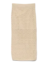 Falda larga color beige, tejida con diseño calado.