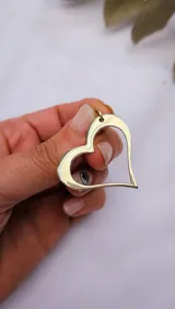 Maxi dije de plata 925 con forma de corazón calado.