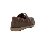 Zapato náutico para hombre, con combinación de colores negro y whisky, tipo acordonado.