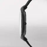 Reloj Skagen Melbye con caja de titanio color negro y malla metálica negra.