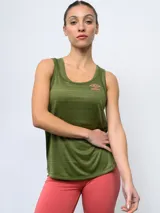 Musculosa deportiva negra de poliéster con logo Umbro estampado en el pecho.