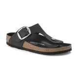 Sandalia Birkenstock modelo Gizeh con hebilla grande, color negro.