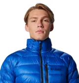 Campera inflable azul de Columbia Titanium, con cierre frontal, bolsillos laterales y logo de la marca en el pecho.