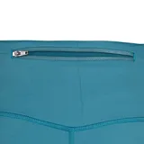 Calza deportiva larga color celeste.