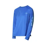 Remera de manga larga azul con logo de Columbia PFG en el pecho y estampado vertical en la manga.
