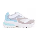 Championes deportivos American Sport Mattie, color blanco con detalles en celeste y gris.