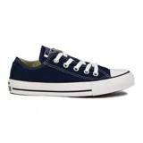 Zapatillas Converse de lona en color azul marino con diseño clásico y suela blanca.
