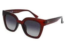 Lentes de sol INVU modelo IB22426C, color borgoña, con marco cuadrado de acetato y lentes polarizadas grises.