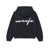 Canguro negro con capucha y logo de la marca NENEFA estampado en la espalda en color blanco. Corte holgado.