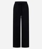 Pantalón recto fluido de chiffon texturizado color negro, con cintura alta, elástico y lazo ajustable.