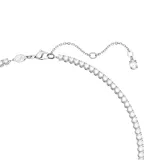 Collar Matrix Tennis de Swarovski, con piedras redondas transparentes y piedras rectangulares de color verde oscuro, con engaste bañado en rodio.