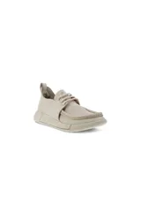 Zapatilla de mujer color gris claro con diseño moderno y suela de goma.