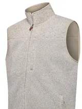 Chaleco de polar color beige jaspeado, con cuello alto y cierre frontal. Tiene tres bolsillos frontales con cierre.