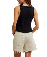 Musculosa verde oliva de algodón y poliéster, con cuello en V y sisas anchas.
