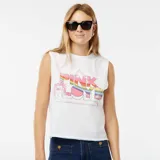 Musculosa blanca de algodón con el logo de la banda Pink Floyd estampado en el frente con efecto desgastado.