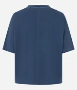 Remera azul de algodón con corte oversize, cuello redondo y mangas cortas. Estampa frontal con texto "Special Records".