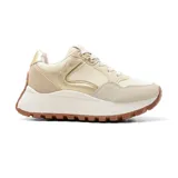Championes urbanos Korium Mandy, color beige con detalles dorados y suela marrón con plataforma.