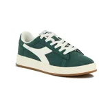 Championes Diadora Champion Lifestyle color verde con detalles en blanco y suela color caramelo.