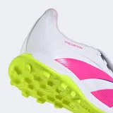 Championes de fútbol Adidas Predator League para pasto sintético, color blanco con franjas laterales en rosa vibrante y detalles en amarillo neón. Presentan una lengüeta plegable y suela con tapones cortos de caucho.